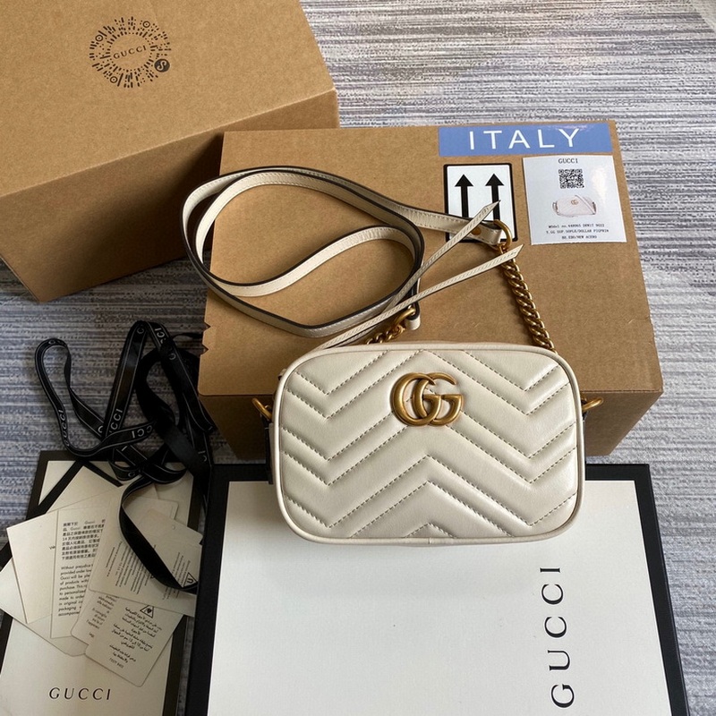 Gucci Handbags 105